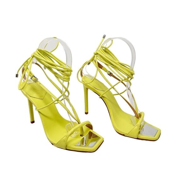 NEW Schutz Vikki Leather Ankle Wrap Thong Dress Sandals Fresh Green Size 6.5 - Picture 2 of 10